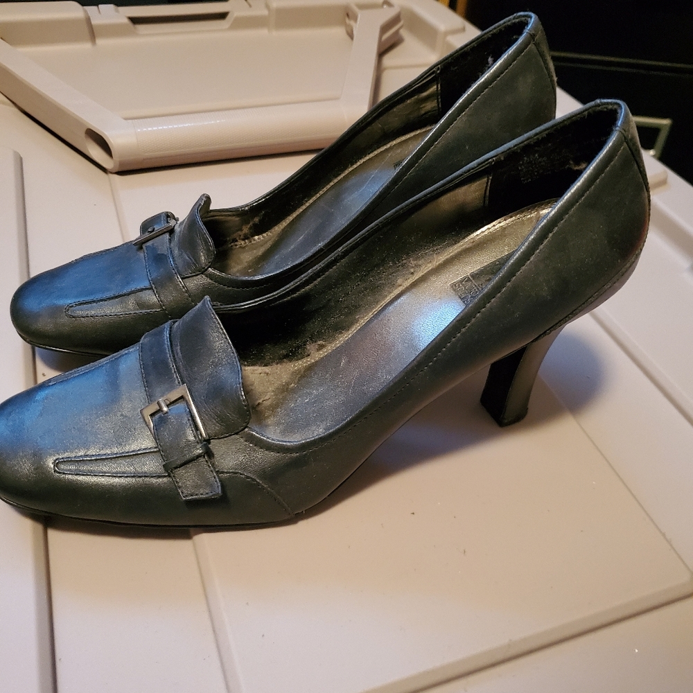 Womens Victoria Spencer dress Shoes size 10